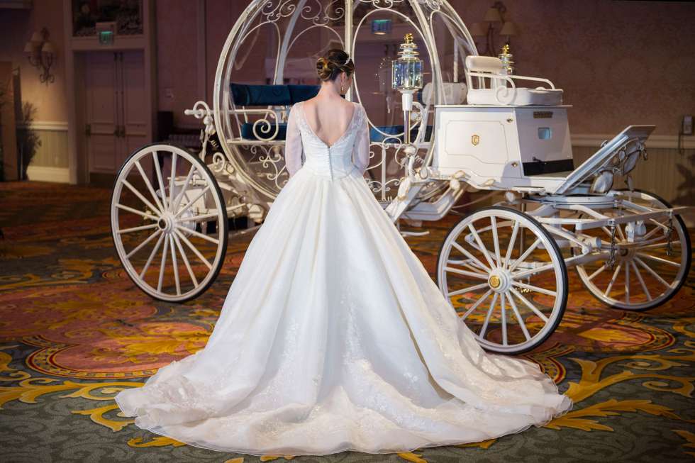 Alfred angelo cinderella wedding dress