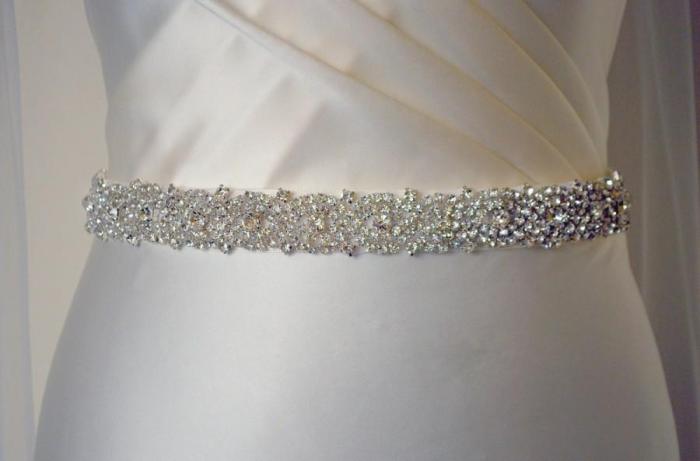 Bridal belts for wedding dresses