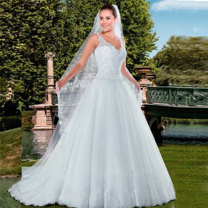 Western plus size wedding dresses